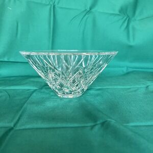 Vintage WATERFORD Innisfree Pattern Cut Lead Crystal 6" Diameter Tapered Bowl